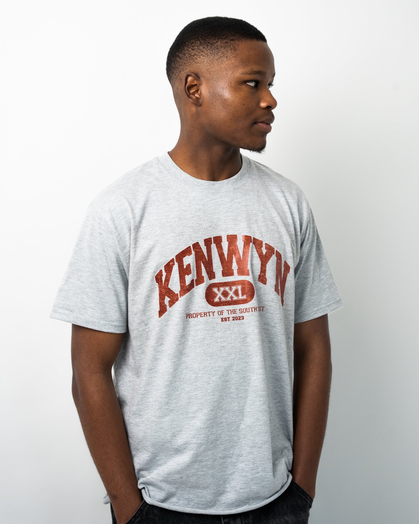 COLLEGIATE LOGO T-SHIRT