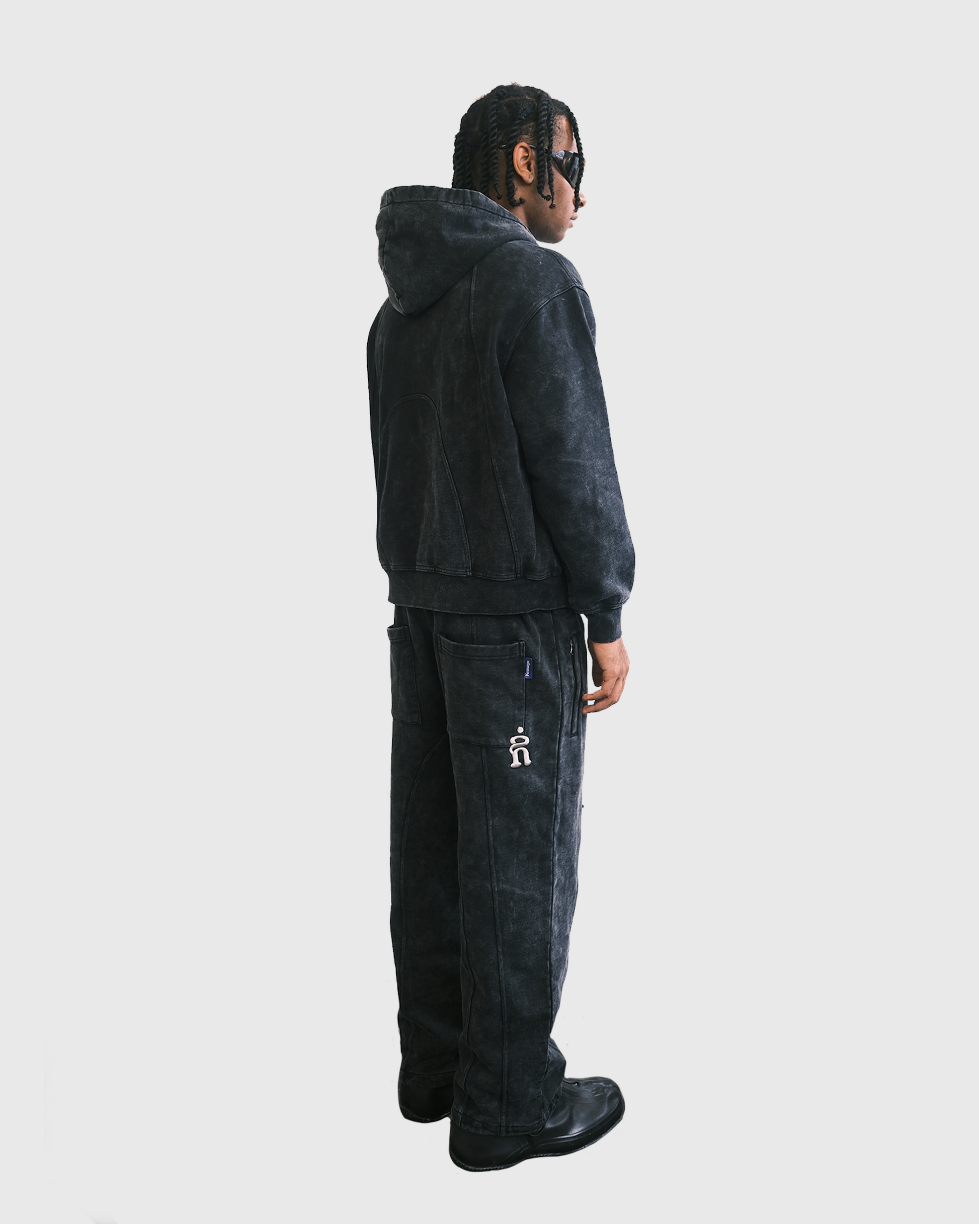 PANELLED SWEATPANTS